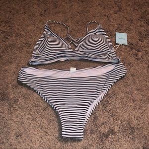 🆕 cupshe bikini set